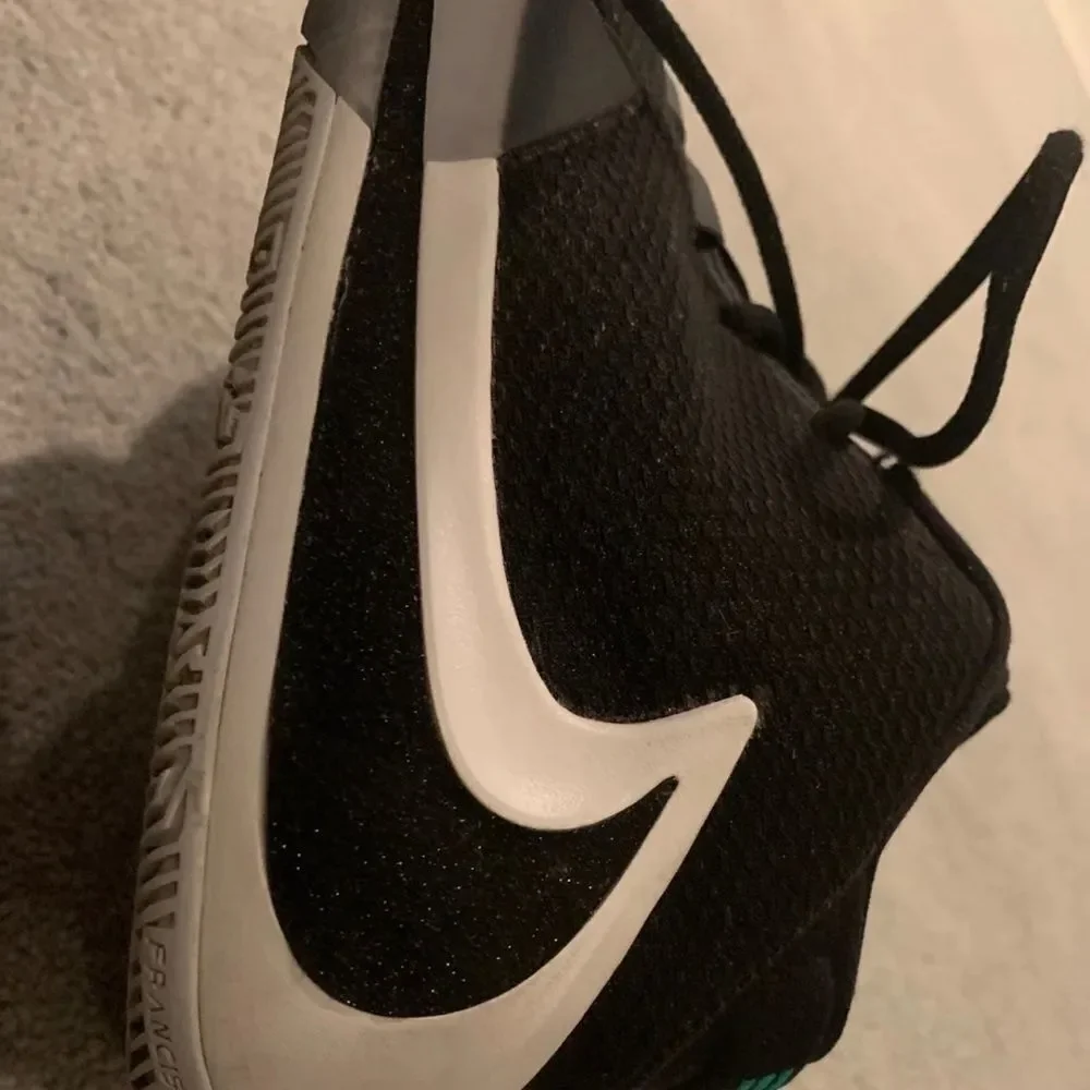 NIKE ZOOM FREAK 1 BLACK WHITE OG BQ5422-001 Youth Basketball Shoes Sz 7 - Picture 9 of 9